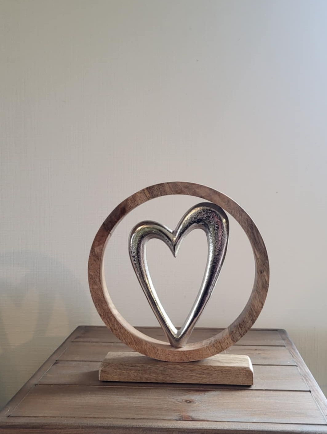 cirkel met zilverkleurig hart