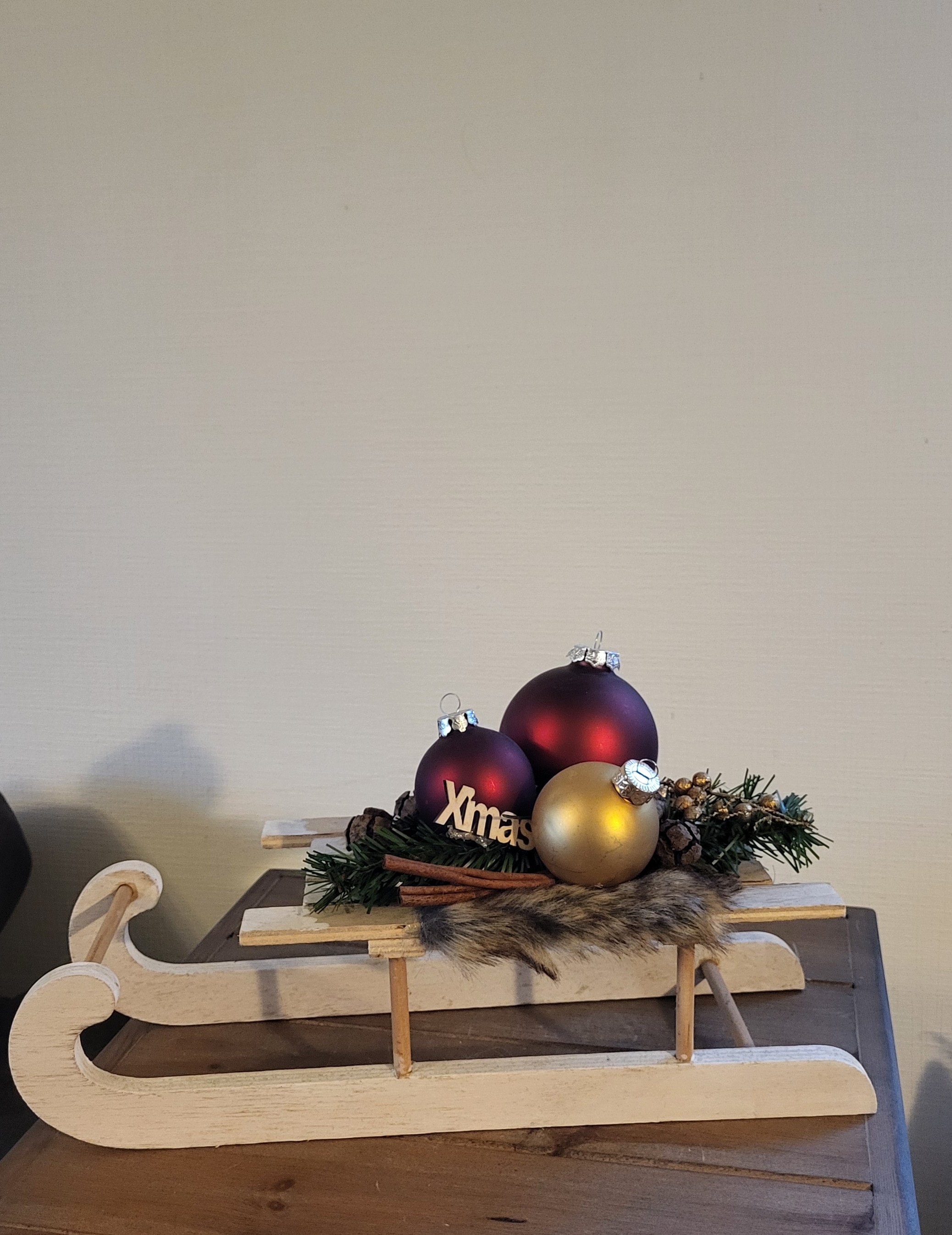 slee met kerst deco blijvende materialen