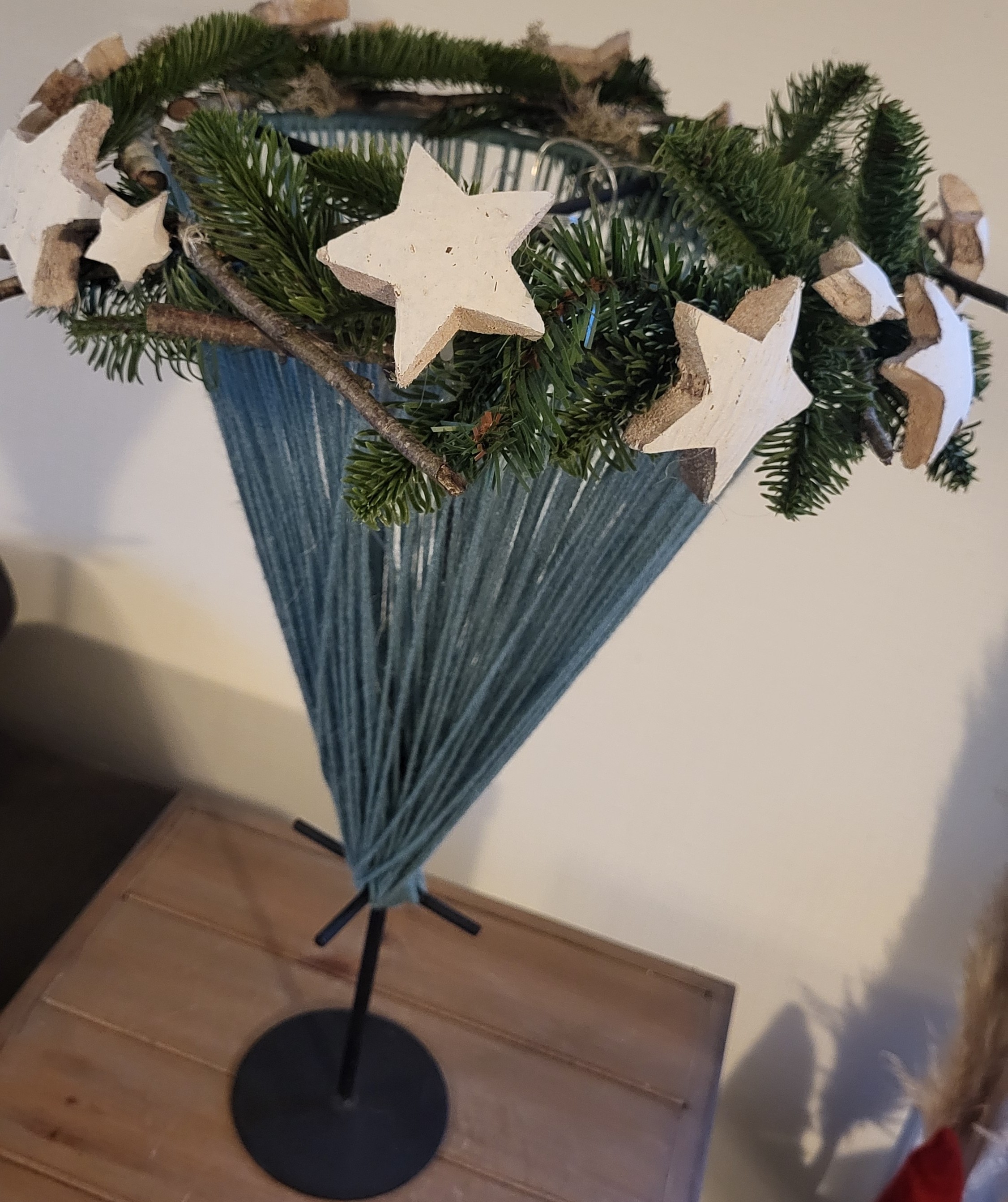 kerstdecoratie met groen-blauw en wit